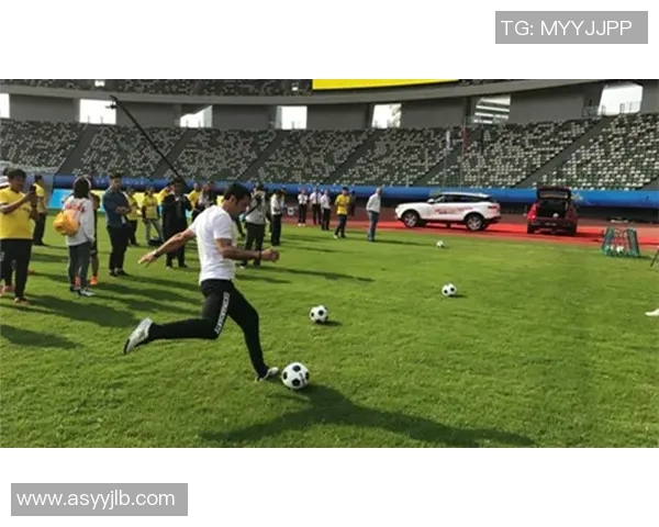 足球明星绯闻公关策略揭秘如何巧妙应对媒体与公众的关注与挑战